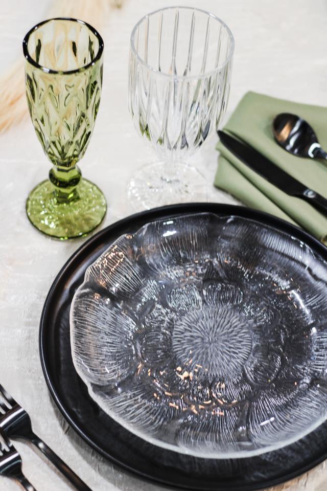 Holden Black Flatware